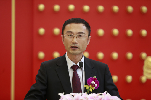 2025新澳门原料免费更新